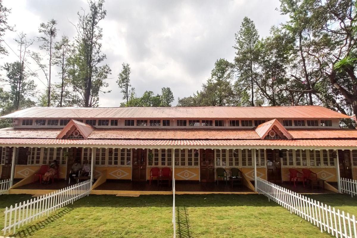 Citadel Resort Panchgani Exteriör bild